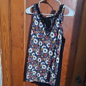 Floral Crochet Tank Top - Black Multi L